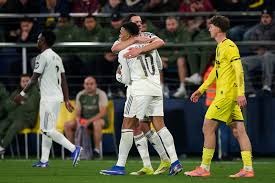 图片报：巴黎、红军等队有意施洛特贝克，多特想和他涨薪续约